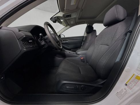 Used 2023 Honda Accord EX image 19