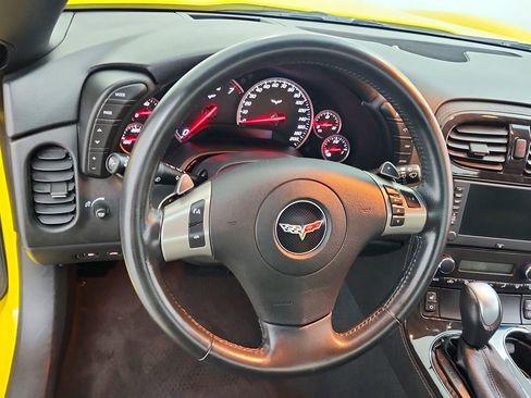 Used 2011 Chevrolet Corvette Grand Sport w/ Preferred Equipment Group RWD image 18