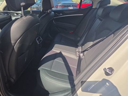 Used 2026 Genesis G70 2.5T RWD image 13