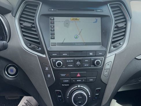 Used 2017 Hyundai Santa Fe Sport image 8