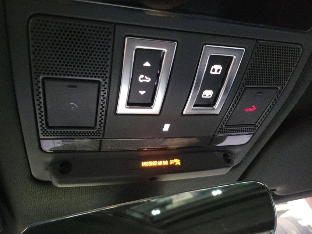 New 2026 Land Rover Defender 110 S AWD/4WD image 21