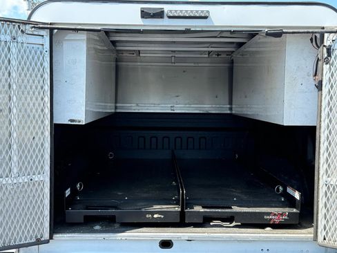 Used 2022 Ford F150 XLT w/ Equipment Group 301A Mid RWD image 8