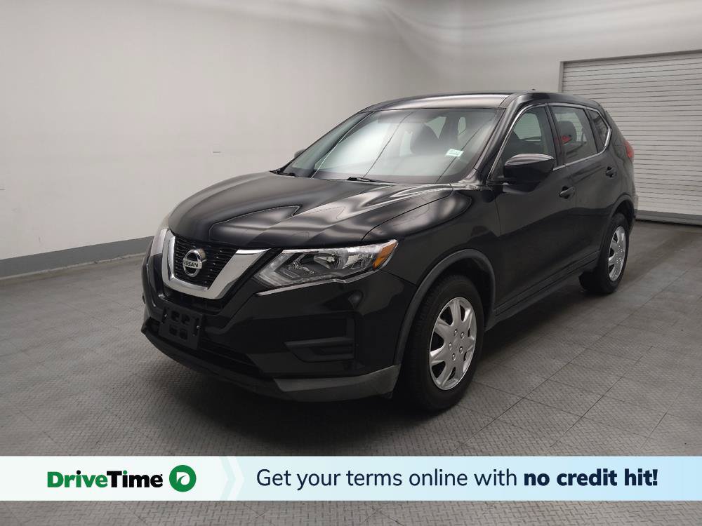 Used 2017 Nissan Rogue S AWD/4WD image 1