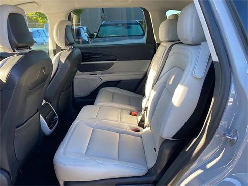 New 2026 Lincoln Nautilus Premier image 7