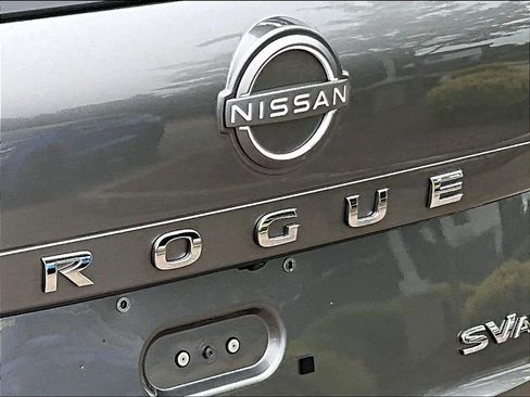 Used 2023 Nissan Rogue SV AWD/4WD image 27