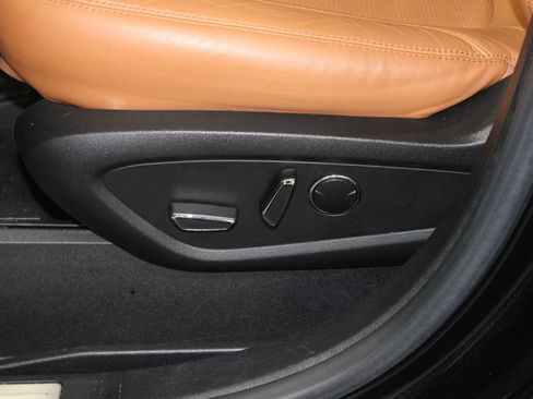 Used 2023 Lincoln Nautilus Black Label w/ Cargo Utility Package image 17