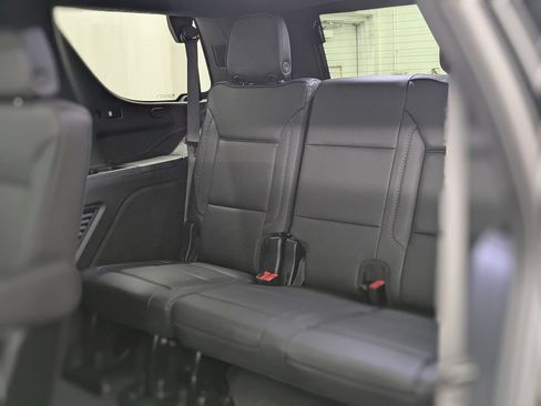 Used 2024 GMC Yukon Denali AWD/4WD image 19