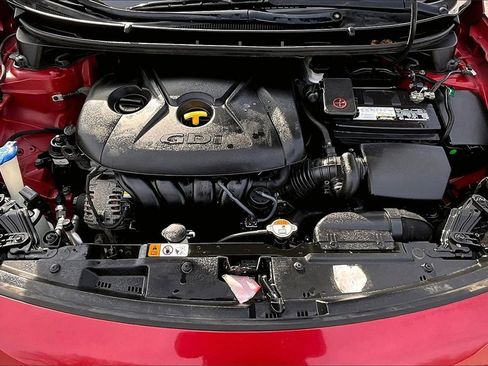 Used 2014 Hyundai Elantra GT w/ Option Group 03 image 9