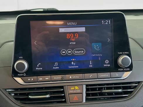 Used 2022 Nissan Altima 2.5 SR w/ Midnight Edition Package FWD image 21