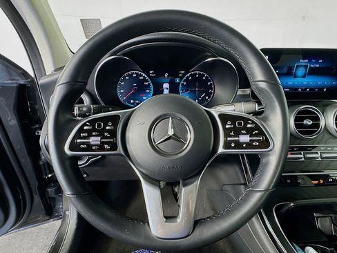 Used 2022 Mercedes-Benz GLC 300 image 11