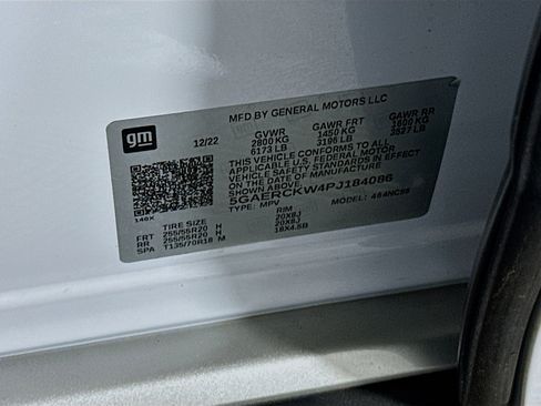 Used 2023 Buick Enclave Premium w/ Experience Buick Package image 12