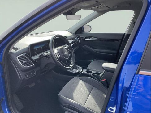 Used 2024 Kia Seltos S AWD/4WD image 11