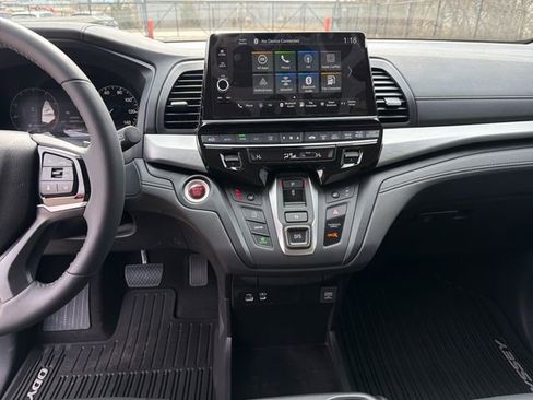New 2026 Honda Odyssey EX-L image 17