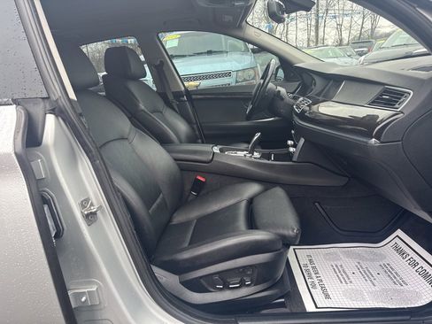 Used 2011 BMW 535i xDrive image 26