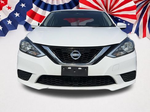 Certified 2017 Nissan Sentra SV w/ Style Package FWD image 8