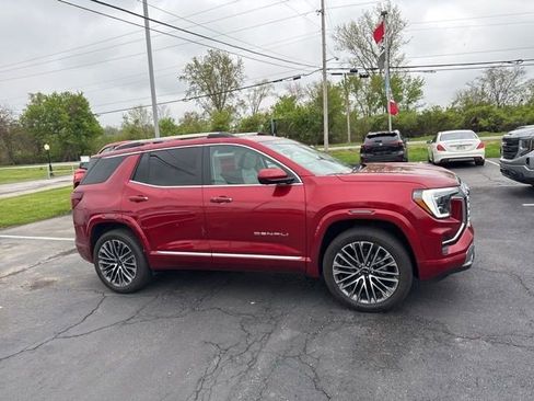 New 2026 GMC Terrain Denali w/ LPO, Floor Liner Package AWD/4WD image 3