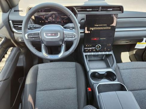 Used 2026 GMC Terrain Elevation AWD/4WD image 13