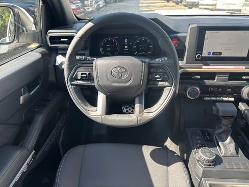 Certified 2025 Toyota Tacoma TRD Sport AWD/4WD image 21