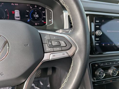 Certified 2023 Volkswagen Atlas SE w/ Panoramic Sunroof Package FWD image 28