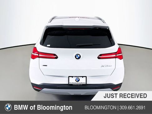 Used 2026 BMW X3 xDrive30 w/ Premium Package image 6