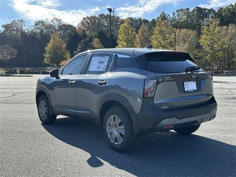 New 2026 Nissan Kicks S image 22