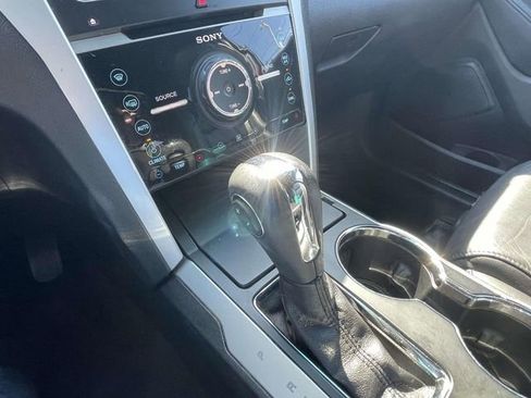 Used 2015 Ford Explorer Limited FWD image 30
