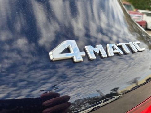 Used 2017 Mercedes-Benz GLC 300 4MATIC image 17