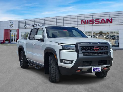 New 2026 Nissan Frontier Pro-X w/ Tow Package RWD image 4