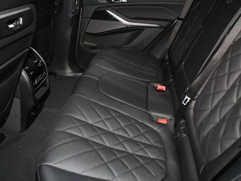 New 2026 BMW X5 xDrive40i w/ M Sport Package image 22