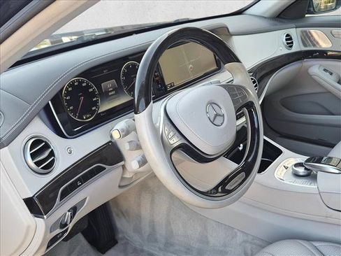 Used 2016 Mercedes-Benz S 550 Sedan image 10