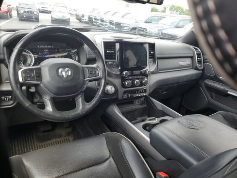 Used 2020 RAM 1500 Laramie AWD/4WD image 10