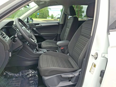 Used 2022 Volkswagen Tiguan S AWD/4WD image 10