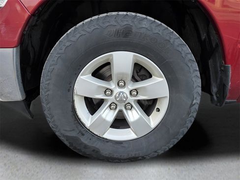 Used 2015 RAM 1500 Classic SLT image 11