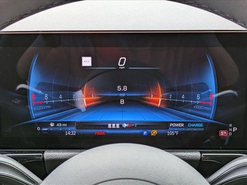New 2025 Mercedes-Benz GLA 35 AMG 4MATIC image 11