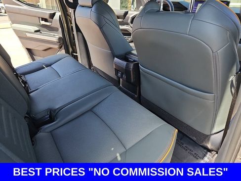Used 2025 Toyota Tacoma 4x4 Double Cab Hybrid image 11