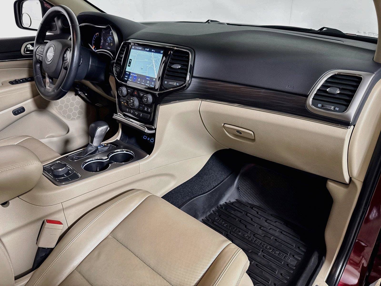 Used 2021 Jeep Grand Cherokee Limited w/ Luxury Group II AWD/4WD image 29