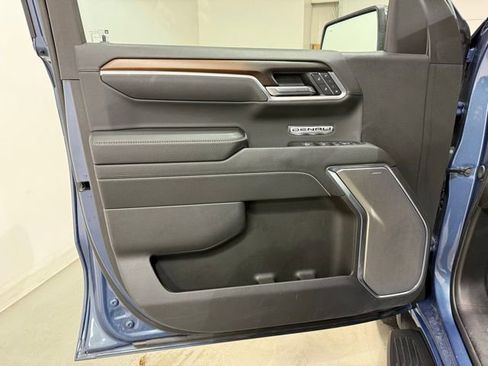 Certified 2025 GMC Sierra 1500 Denali image 10