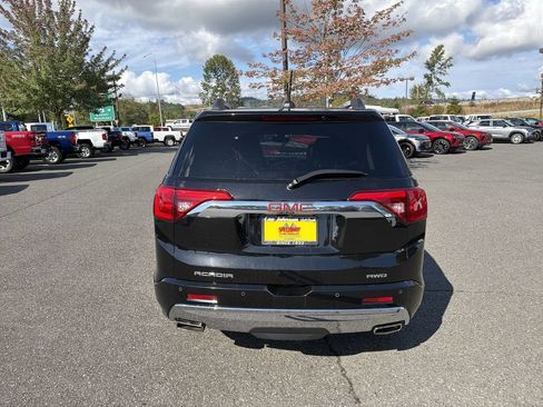 Certified 2018 GMC Acadia Denali AWD/4WD image 8