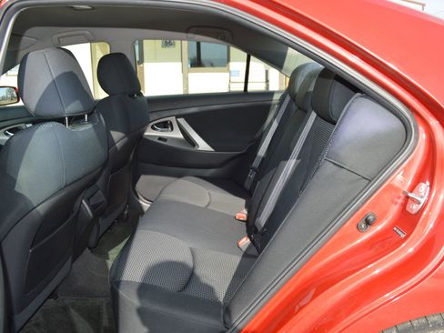 Used 2009 Toyota Camry XLE image 17