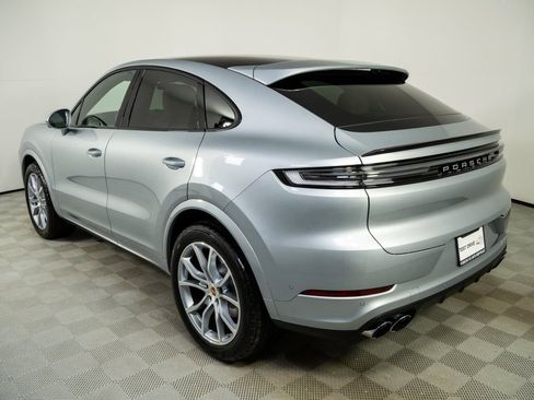 New 2026 Porsche Cayenne Coupe AWD/4WD image 3