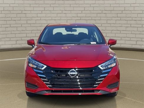 Used 2025 Nissan Versa SV w/ Trunk Package image 2