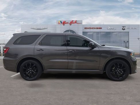 Used 2019 Dodge Durango GT w/ Blacktop Package RWD image 6