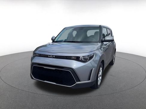 Used 2025 Kia Soul LX w/ LX Technology Package image 7