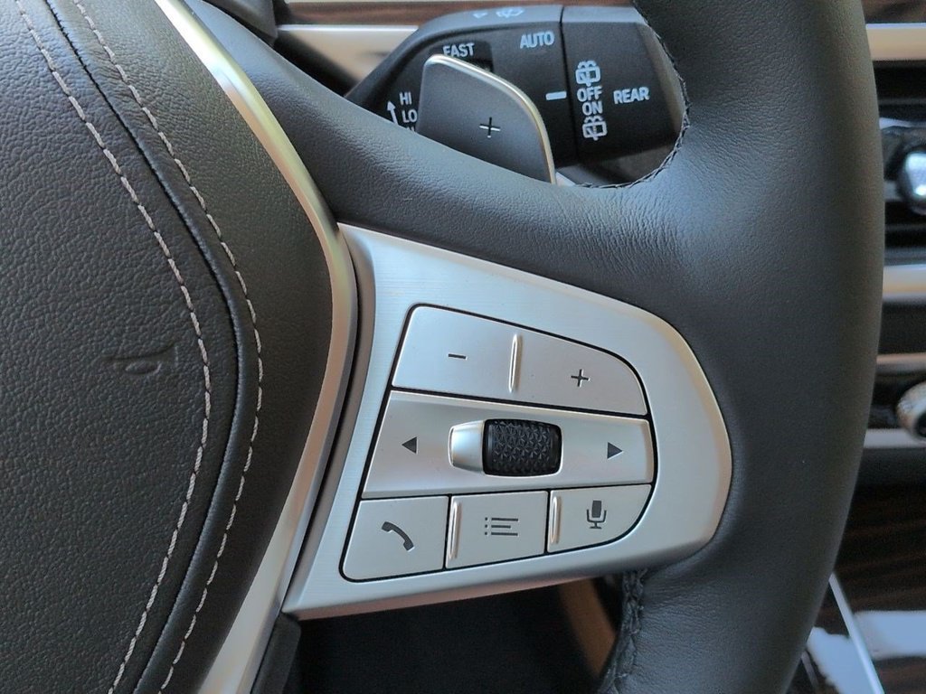 New 2027 BMW X7 xDrive40i w/ Premium Package AWD/4WD image 27