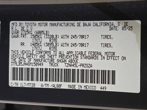 Certified 2025 Toyota Tacoma SR5 w/ SR5 Upgrade Package AWD/4WD image 30