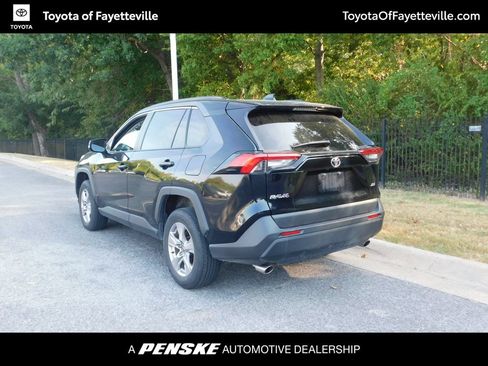 Used 2025 Toyota RAV4 XLE FWD image 3