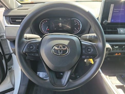 Used 2023 Toyota RAV4 LE image 20