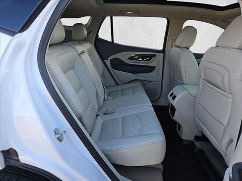 Used 2024 GMC Terrain Denali w/ Denali Premium Package image 22