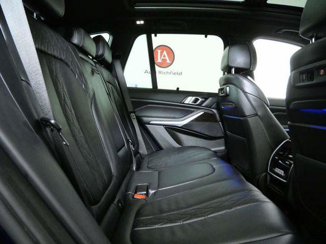 Used 2020 BMW X5 xDrive40i w/ M Sport Package AWD/4WD image 13