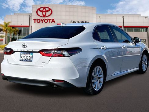 Used 2022 Toyota Camry LE image 11